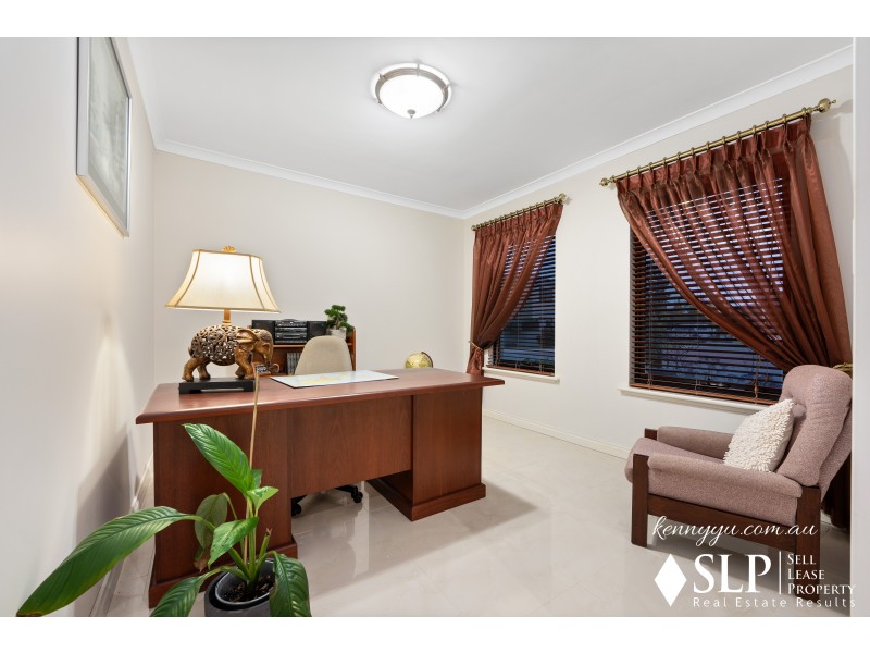 32 Martindale Avenue, Madeley WA 6065