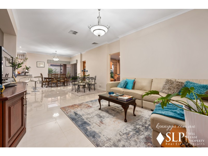 32 Martindale Avenue, Madeley WA 6065