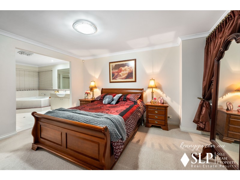 32 Martindale Avenue, Madeley WA 6065