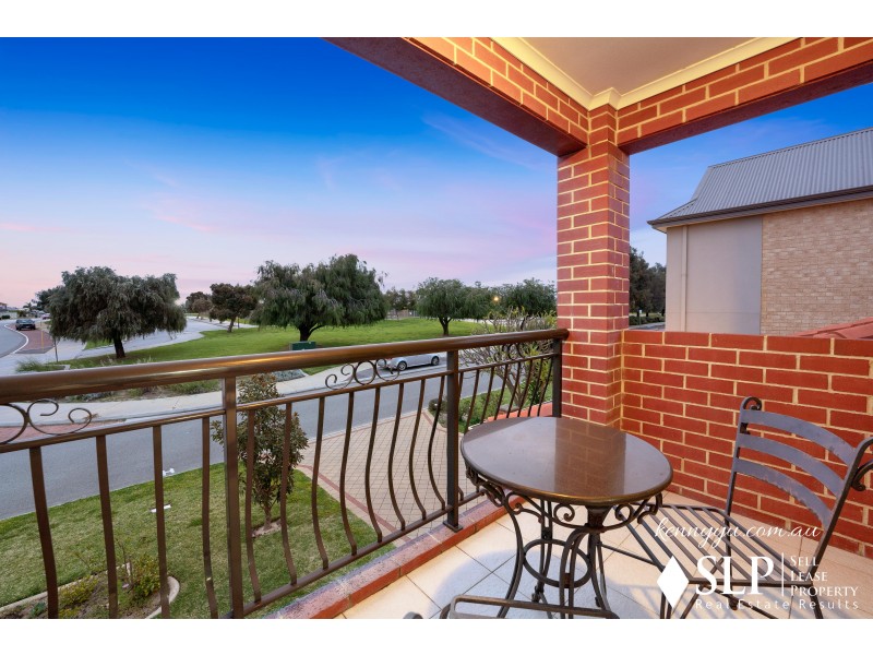 32 Martindale Avenue, Madeley WA 6065