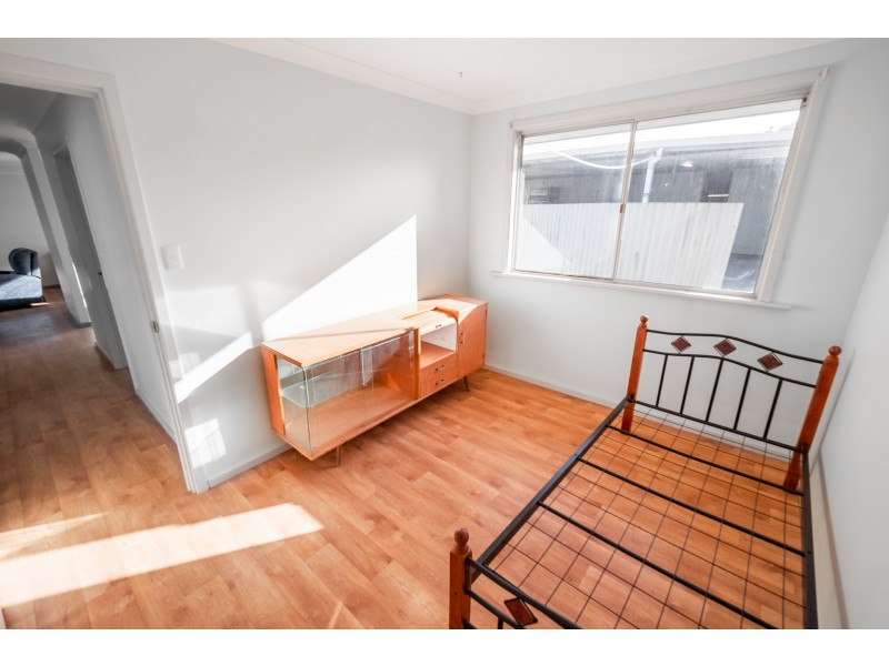 8 Douglas Street, Seabird WA 6042