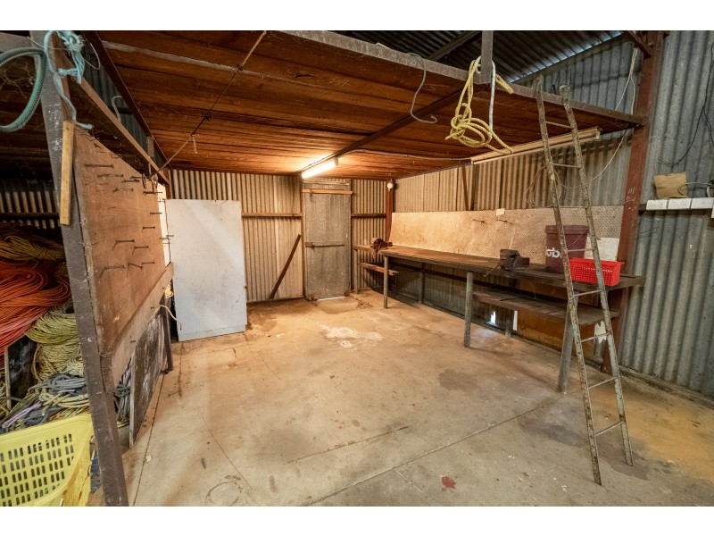 8 Douglas Street, Seabird WA 6042