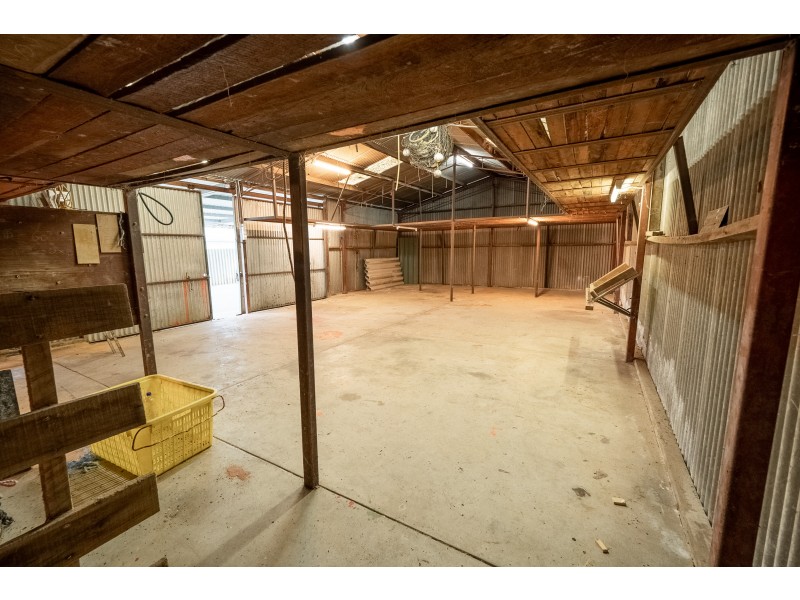 8 Douglas Street, Seabird WA 6042