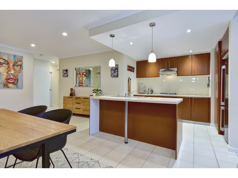 23/5 Eastleigh Loop, Currambine WA 6028