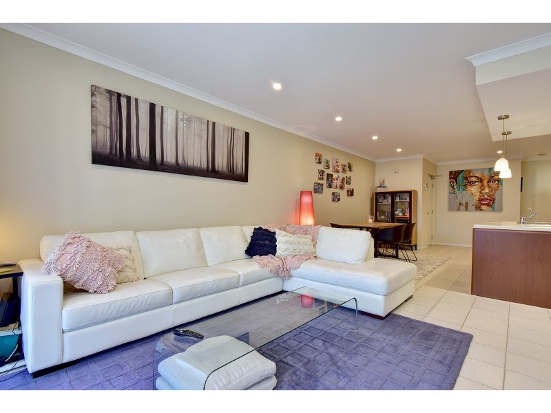23/5 Eastleigh Loop, Currambine WA 6028