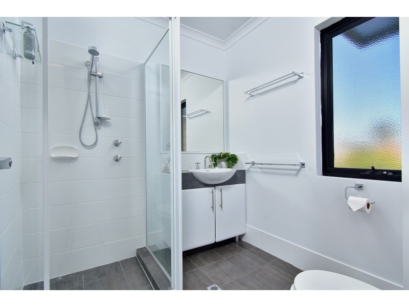 23/5 Eastleigh Loop, Currambine WA 6028