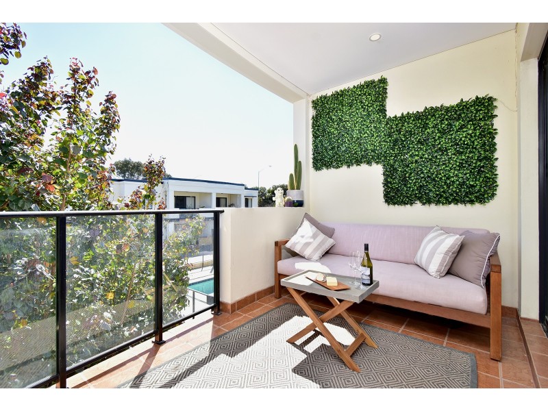 23/5 Eastleigh Loop, Currambine WA 6028