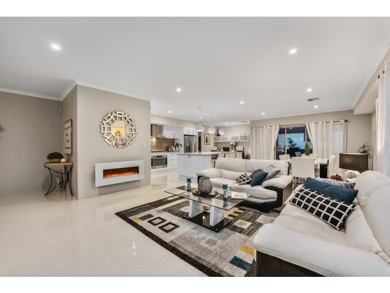 33 Goundrey Drive, Pearsall WA 6065