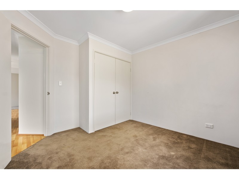 3 Winnipeg Tce, Wanneroo WA 6065