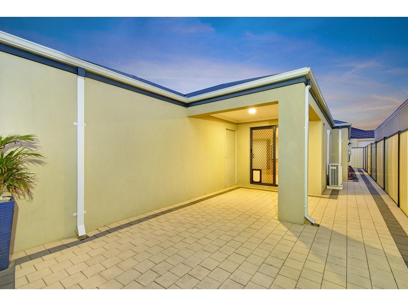 30 Liberty Drive, Clarkson WA 6030
