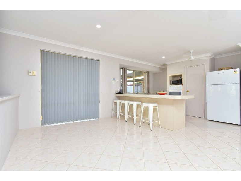 4 Abba Place, Merriwa WA 6030