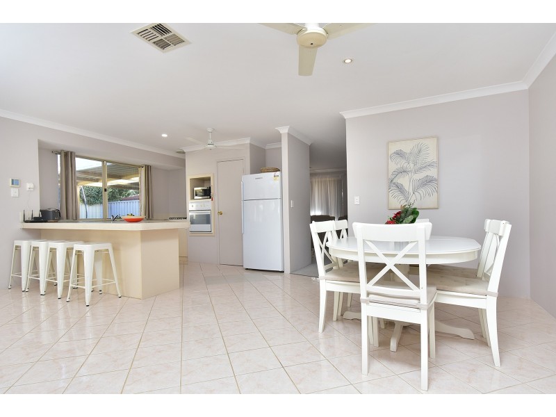 4 Abba Place, Merriwa WA 6030