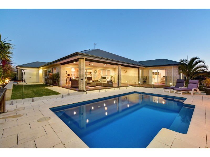 7 Tallerack Street, Carramar WA 6031