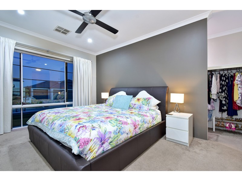 7 Tallerack Street, Carramar WA 6031