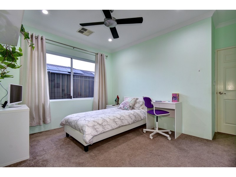 7 Tallerack Street, Carramar WA 6031