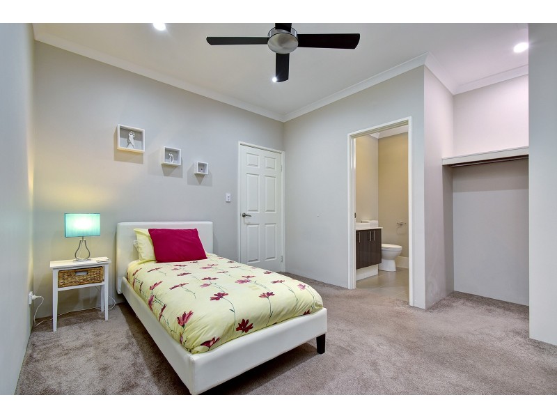 7 Tallerack Street, Carramar WA 6031