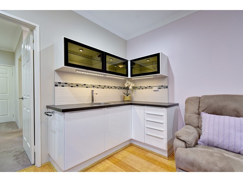 7 Tallerack Street, Carramar WA 6031