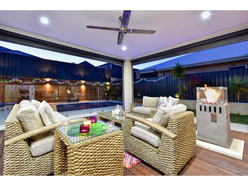 7 Tallerack Street, Carramar WA 6031