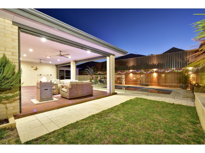 7 Tallerack Street, Carramar WA 6031