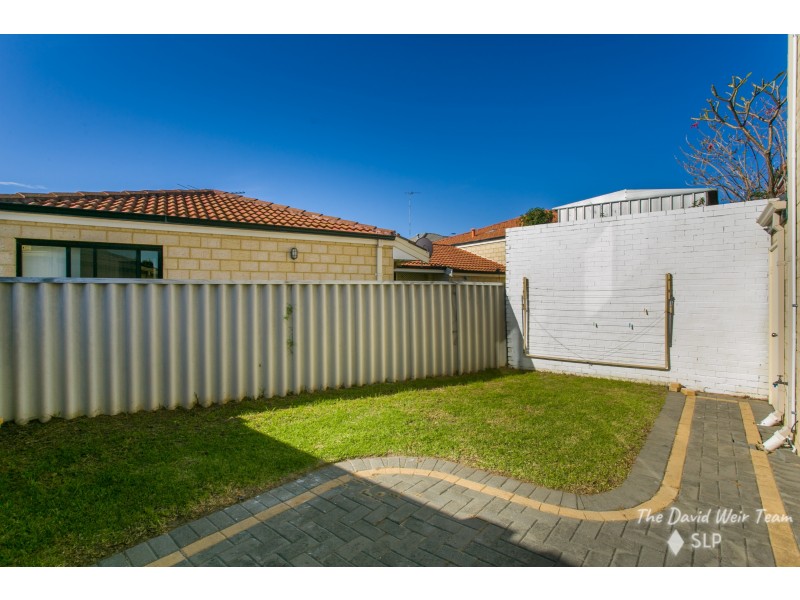 3/1 Monterey Court, Nollamara WA 6061