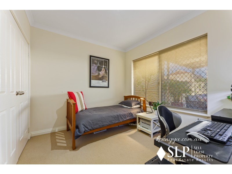 31 Cooper Street, Madeley WA 6065