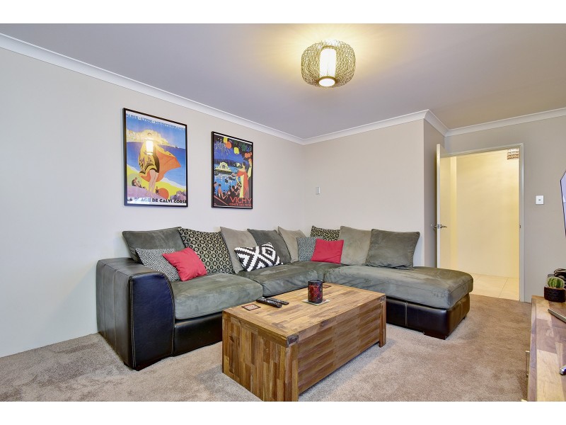 125 Boomerang Loop, Banksia Grove WA 6031