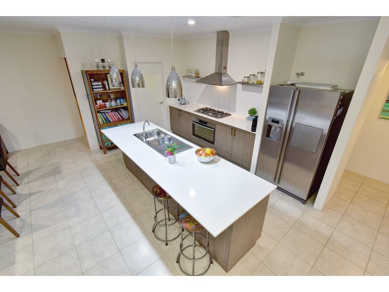 125 Boomerang Loop, Banksia Grove WA 6031