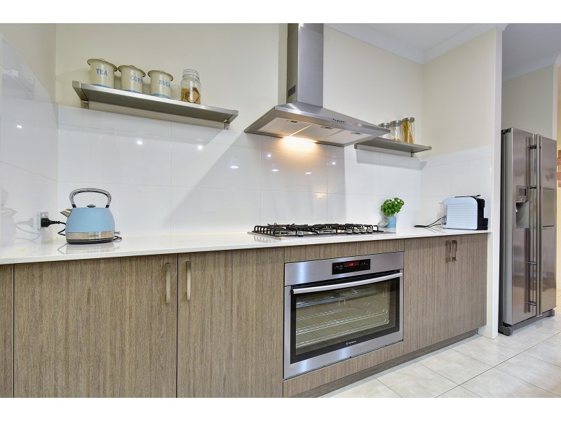 125 Boomerang Loop, Banksia Grove WA 6031