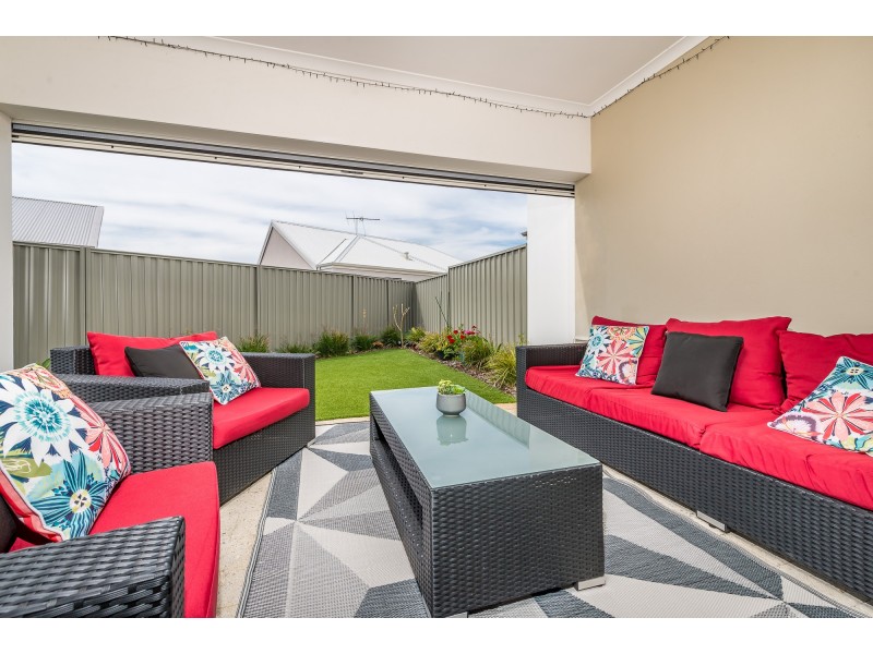 23C Willandra Place, Hillarys WA 6025