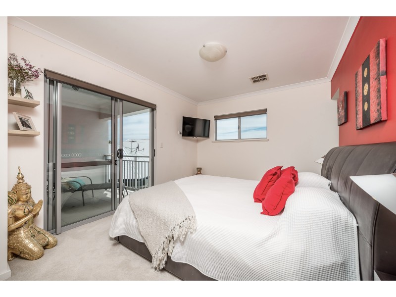 23C Willandra Place, Hillarys WA 6025