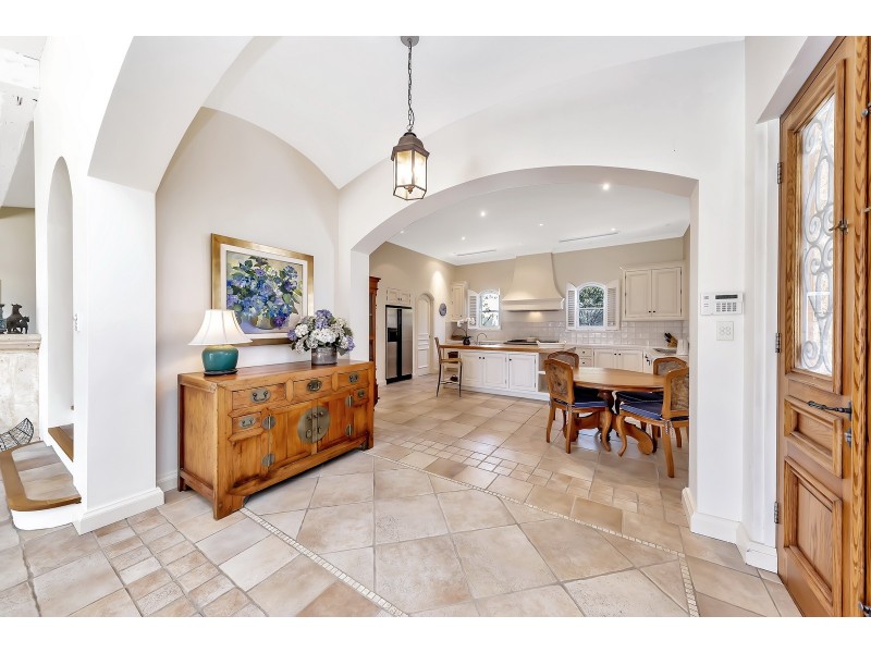 3 Halls Head Parade, Halls Head WA 6210