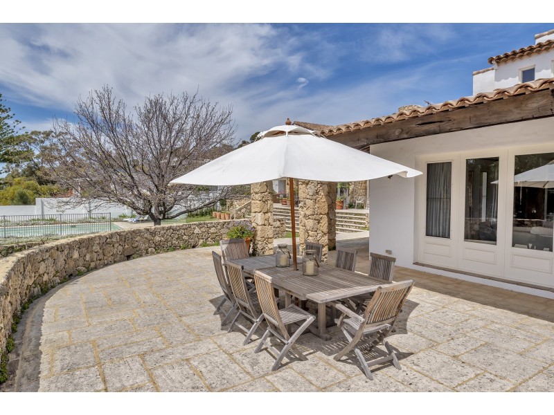 3 Halls Head Parade, Halls Head WA 6210