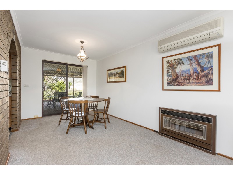 28 Travers Way, Swan View WA 6056