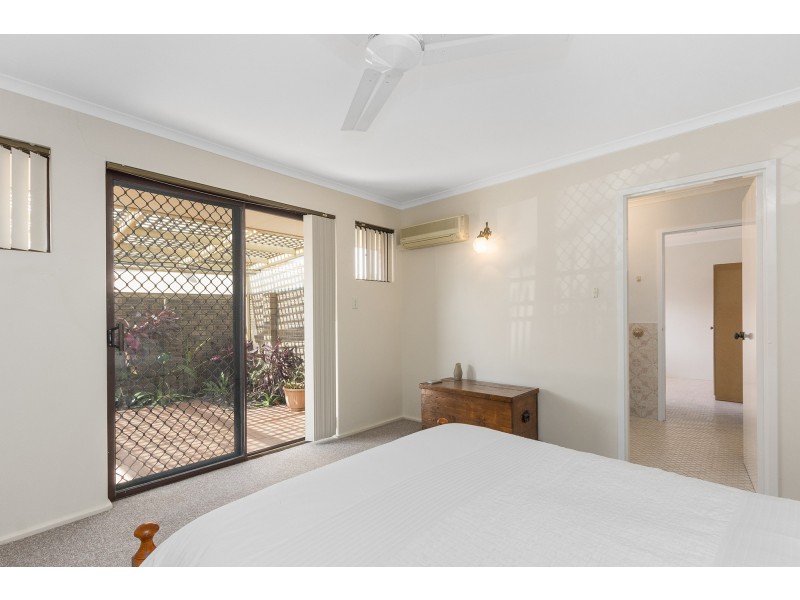 28 Travers Way, Swan View WA 6056