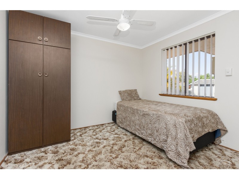 28 Travers Way, Swan View WA 6056