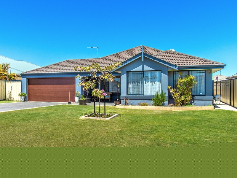 8 Kalbarri Crescent, Bertram WA 6167