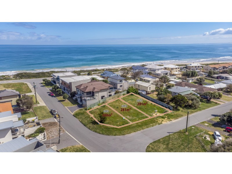 26 Sharland Street, Halls Head WA 6210