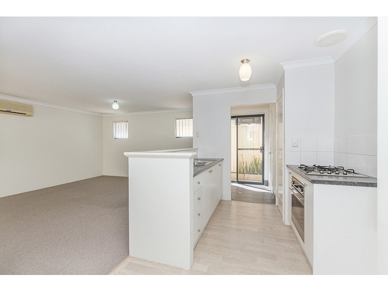 3/144 Lewington Street, Rockingham WA 6168
