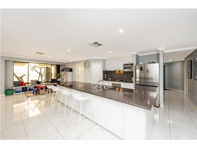 6 Barnard Terrace, Baldivis WA 6171