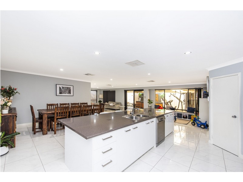 6 Barnard Terrace, Baldivis WA 6171