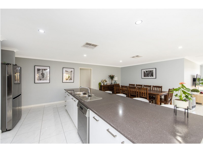 6 Barnard Terrace, Baldivis WA 6171