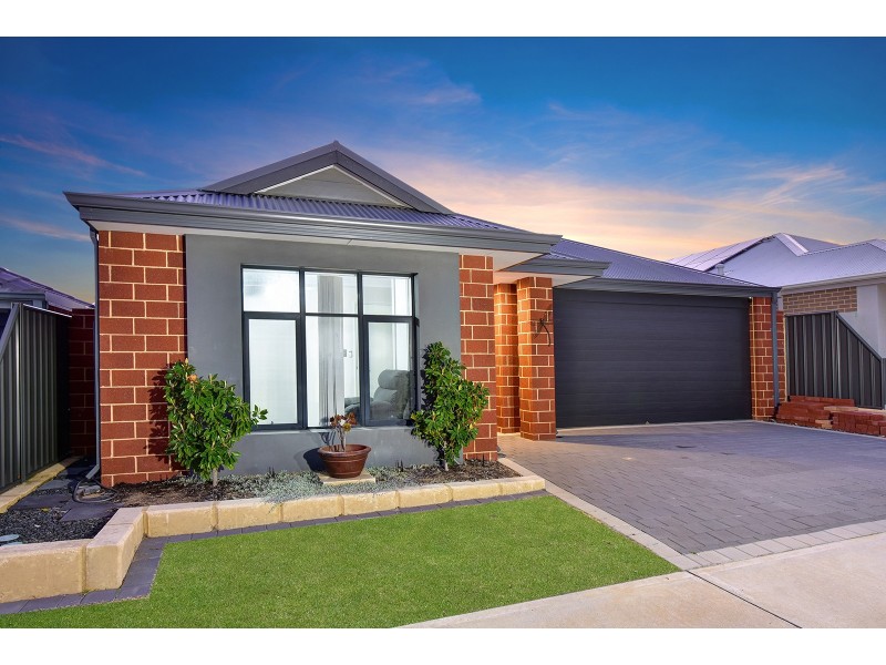 14 Dragonfly Road, Banksia Grove WA 6031