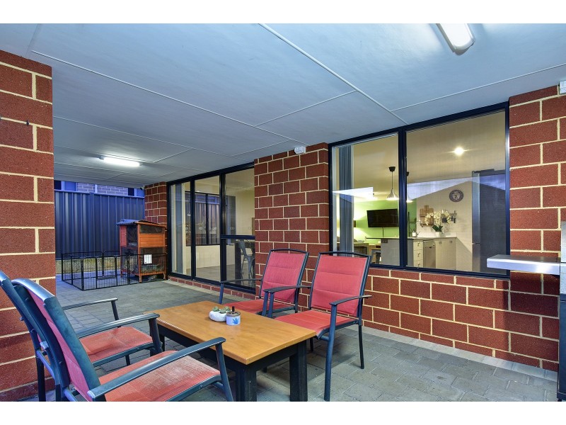 14 Dragonfly Road, Banksia Grove WA 6031