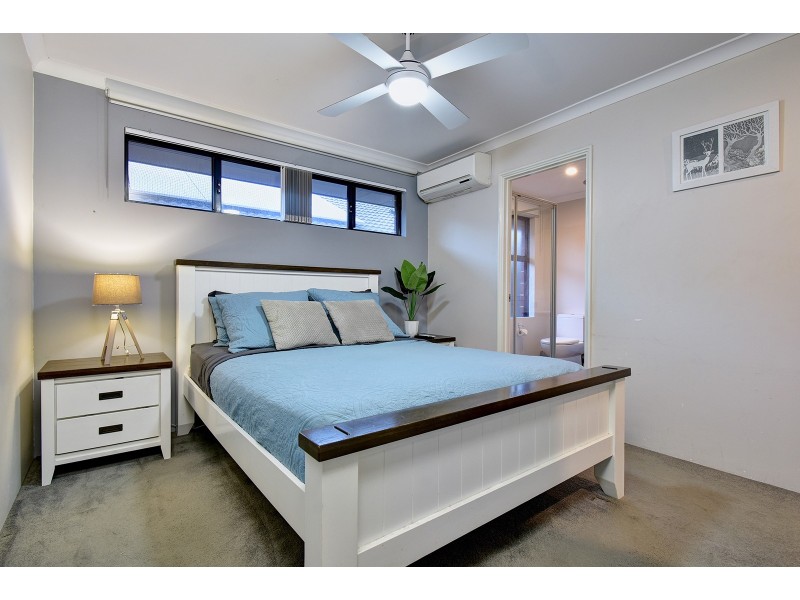 14 Dragonfly Road, Banksia Grove WA 6031