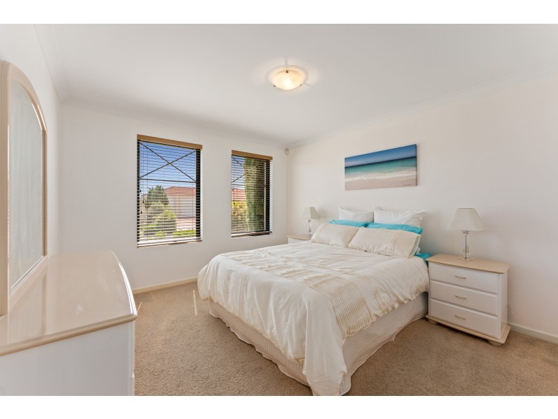 15 Tama Way, Pearsall WA 6065