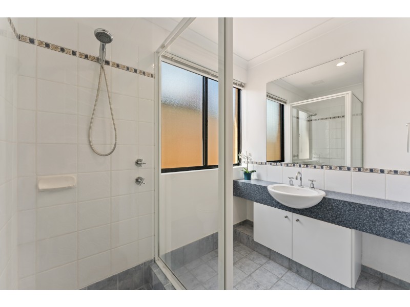 15 Tama Way, Pearsall WA 6065