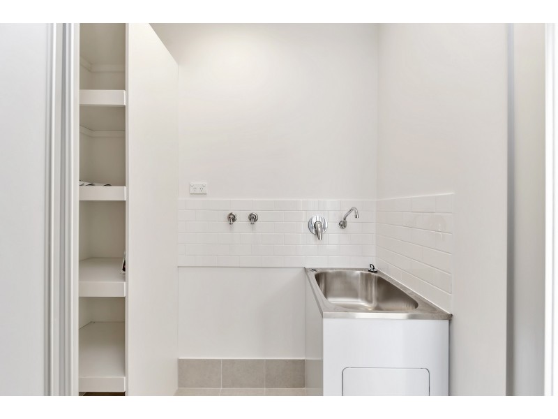 1/22 Bushlark Turn, Erskine WA 6210