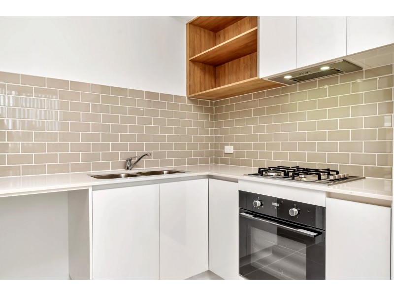 1/22 Bushlark Turn, Erskine WA 6210