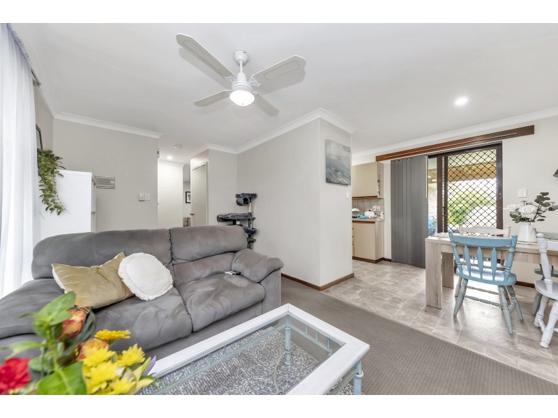 12 Erindoon Way, Waikiki WA 6169