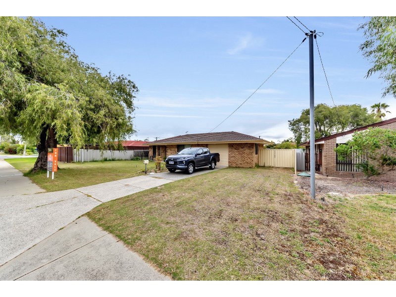 12 Erindoon Way, Waikiki WA 6169
